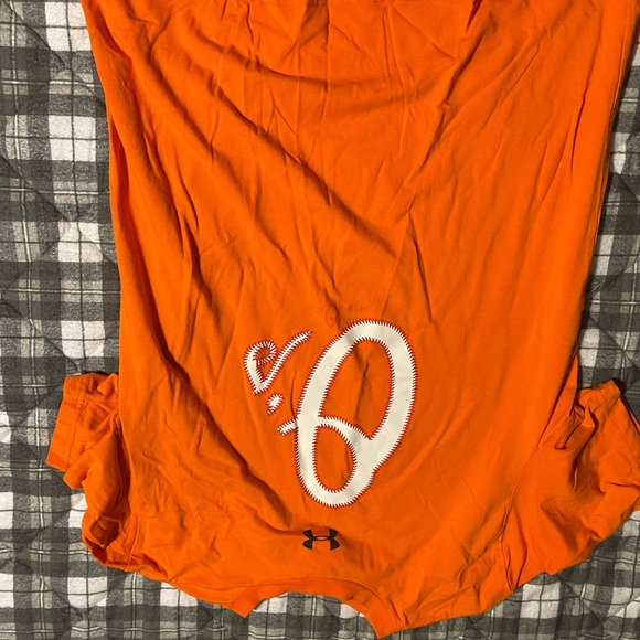 Orioles t shirt size large made by under armpit barely worn. - Picture 1 of 1
